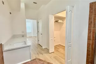 3403 Chapel Creek Cir, Wesley Chapel, FL 33544 - Photo 21