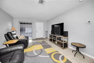 852 Oxford Ct, Dunedin, FL 34698 - Photo 5