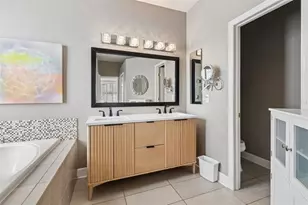 9816 Royce Dr, Tampa, FL 33626 - Photo 39