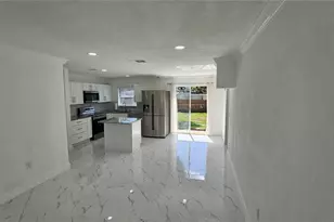 1325 Mary L Rd, Clearwater, FL 33755 - Photo 5