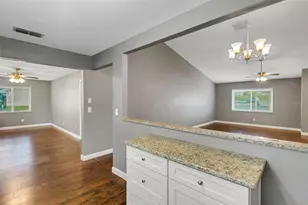 3400 Rugby Ct, Palm Harbor, FL 34684 - Photo 11