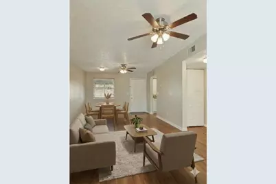 6330 Newtown Circle #30B4, Tampa, FL 33615 - Photo 9