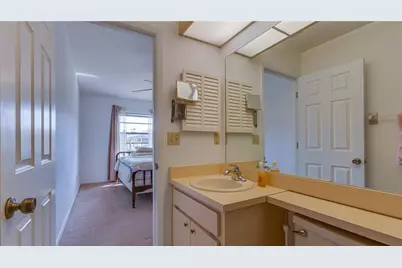 38334 Cottonwood Place, Zephyrhills, FL 33542 - Photo 13