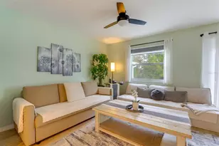 2441 6th Ave Dr E, Bradenton, FL 34208 - Photo 9