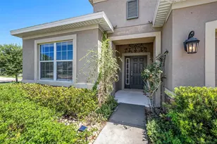 8202 Willow Beach Dr, Riverview, FL 33578 - Photo 1