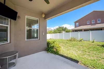 8202 Willow Beach Drive, Riverview, FL 33578 - Photo 5