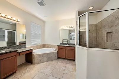 8202 Willow Beach Drive, Riverview, FL 33578 - Photo 29