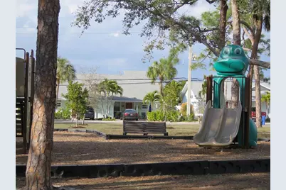 418 Narvaezi Street, Venice, FL 34285 - Photo 45