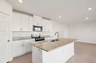 13613 Shellmore Ave, Palmetto, FL 34221 - Photo 5