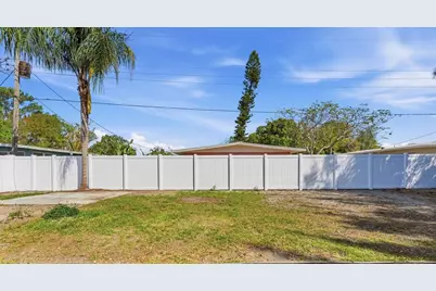 2989 Greenbriar Street, Sarasota, FL 34237 - Photo 27