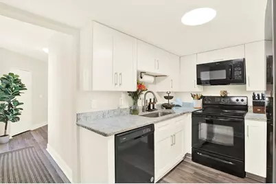 1707 E New Orleans Avenue, Tampa, FL 33610 - Photo 7