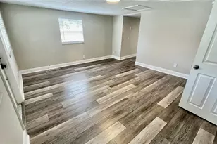 1707 E New Orleans Ave, Tampa, FL 33610 - Photo 7