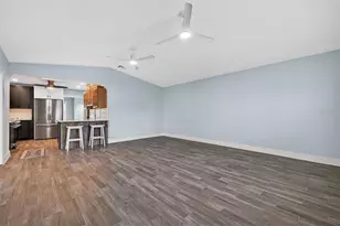 8711 Bay Crest Ln, Tampa, FL 33615 - Photo 37