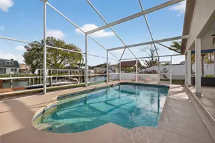 8711 Bay Crest Ln, Tampa, FL 33615 - Photo 21