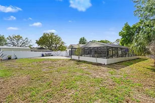 809 Rollingwood Ln, Valrico, FL 33594 - Photo 21