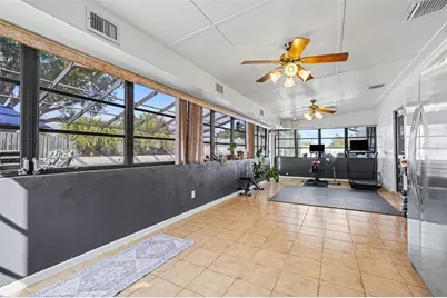 809 Rollingwood Lane, Valrico, FL 33594 - Photo 17