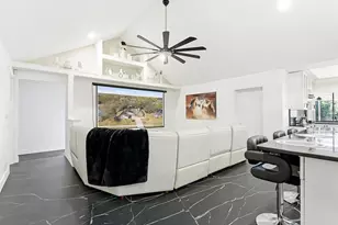 142 Barrington Dr, Brandon, FL 33511 - Photo 19