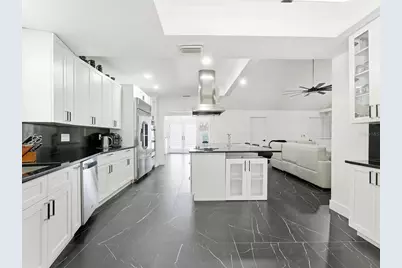 142 Barrington Drive, Brandon, FL 33511 - Photo 9