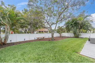 200 62nd Street N, Saint Petersburg, FL 33710 - Photo 25