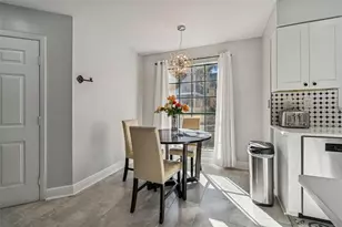 8742 Mallard Reserve Dr, Tampa, FL 33614 - Photo 15