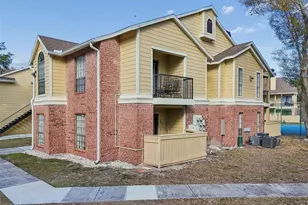 8742 Mallard Reserve Dr, Tampa, FL 33614 - Photo 43