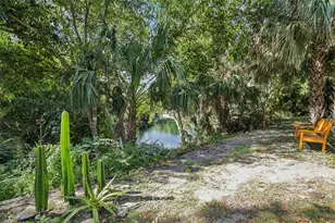 2411 Pheasant Ln, Bradenton, FL 34209 - Photo 41