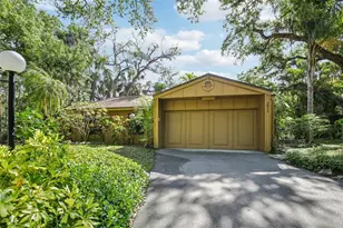 2411 Pheasant Ln, Bradenton, FL 34209 - Photo 5