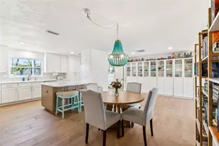 6950 Grande Vista Way S, Saint Petersburg, FL 33707 - Photo 11