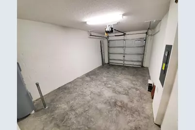 812 Royal Empress Drive, Ruskin, FL 33570 - Photo 17