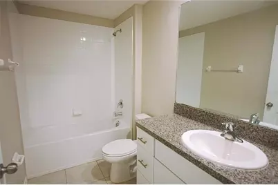 812 Royal Empress Drive, Ruskin, FL 33570 - Photo 15