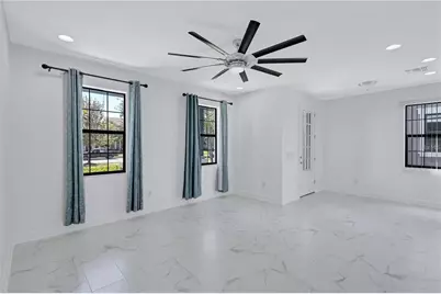 5830 Circa Fishhawk Boulevard, Lithia, FL 33547 - Photo 13