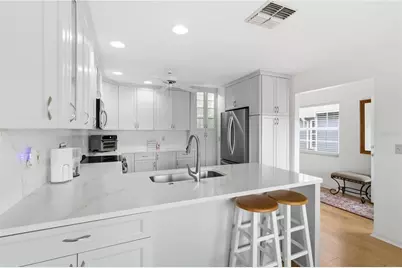 37400 Derbyshire Drive, Zephyrhills, FL 33542 - Photo 3