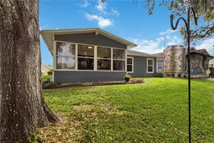 37400 Derbyshire Dr, Zephyrhills, FL 33542 - Photo 27