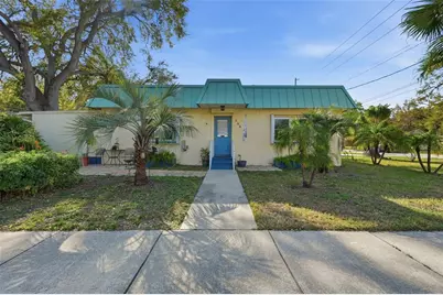 155 6th Street NE, Largo, FL 33770 - Photo 1