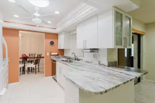 8222 La Serena Dr, Tampa, FL 33614 - Photo 27