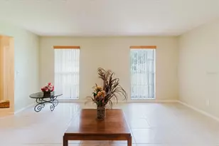 8222 La Serena Dr, Tampa, FL 33614 - Photo 13