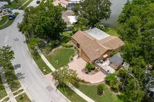 8222 La Serena Dr, Tampa, FL 33614 - Photo 91