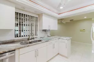 8222 La Serena Dr, Tampa, FL 33614 - Photo 25