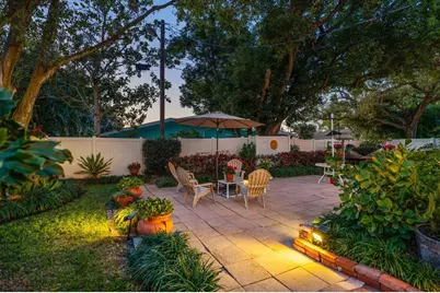 1718 Meredith Lane, Belleair, FL 33756 - Photo 3