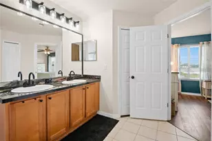 31103 Bridgegate Dr, Wesley Chapel, FL 33545 - Photo 23