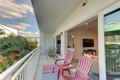 15305 1st Street E #202, Madeira Beach, FL 33708 - Photo 11