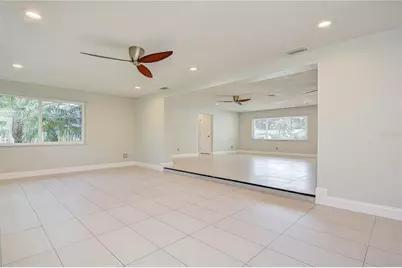 2645 63rd Avenue S, Saint Petersburg, FL 33712 - Photo 17