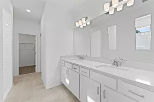 16828 Harmony River Ln, Parrish, FL 34219 - Photo 9