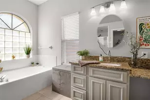 18536 Otterwood Ave, Tampa, FL 33647 - Photo 23