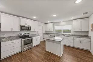 41049 Stanton Hall Dr, Dade City, FL 33525 - Photo 15