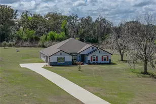 41049 Stanton Hall Dr, Dade City, FL 33525 - Photo 5