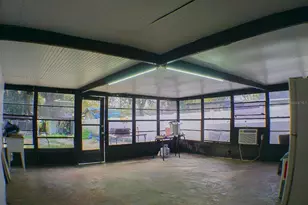 6816 E Creek Dr, Tampa, FL 33615 - Photo 23