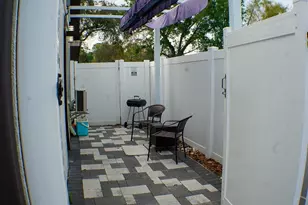 6816 E Creek Dr, Tampa, FL 33615 - Photo 17