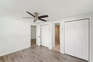 8907 Leeward Dr, Tampa, FL 33634 - Photo 23