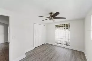 8907 Leeward Dr, Tampa, FL 33634 - Photo 15